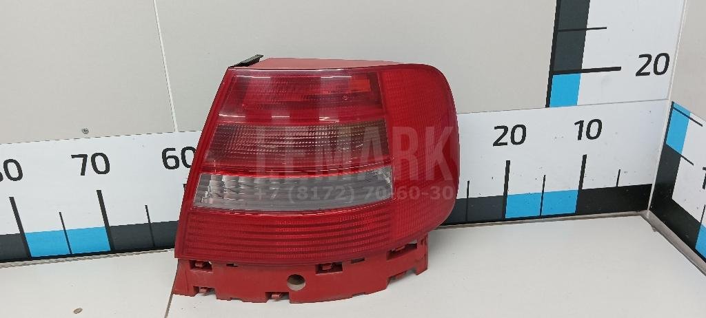 Фонарь задний правый для  Audi A4 [B5] 1994-2001