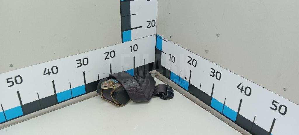 Ремень безопасности с пиропатроном