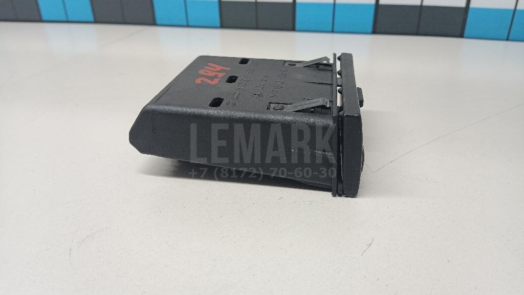 Бардачок для  Audi A3 [8P1] 2003-2013