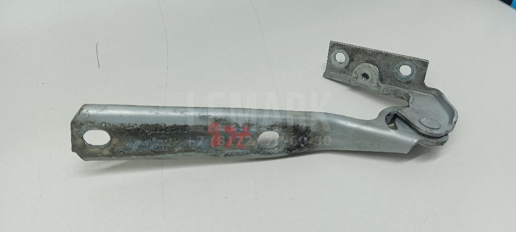 Петля капота правая