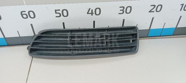 Решетка в бампер левая