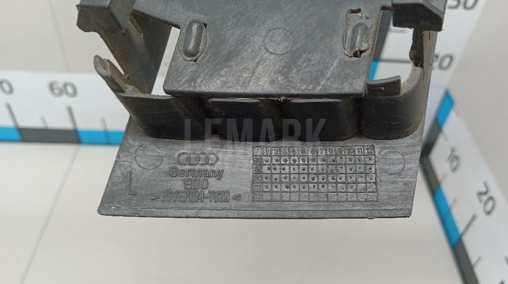 Решетка в бампер левая