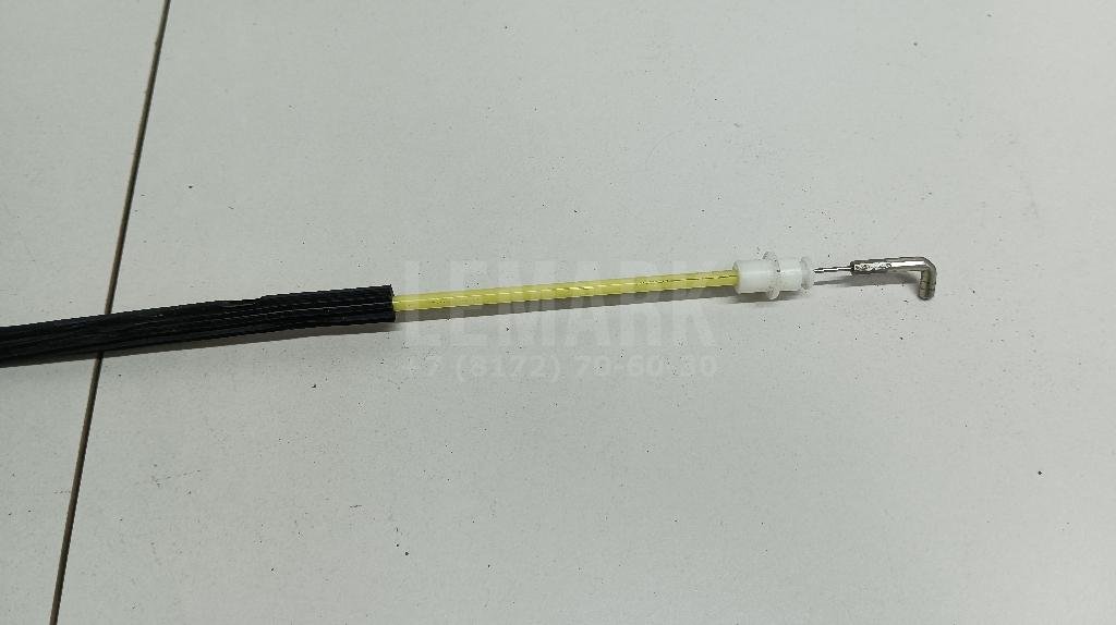 Трос открывания задней двери