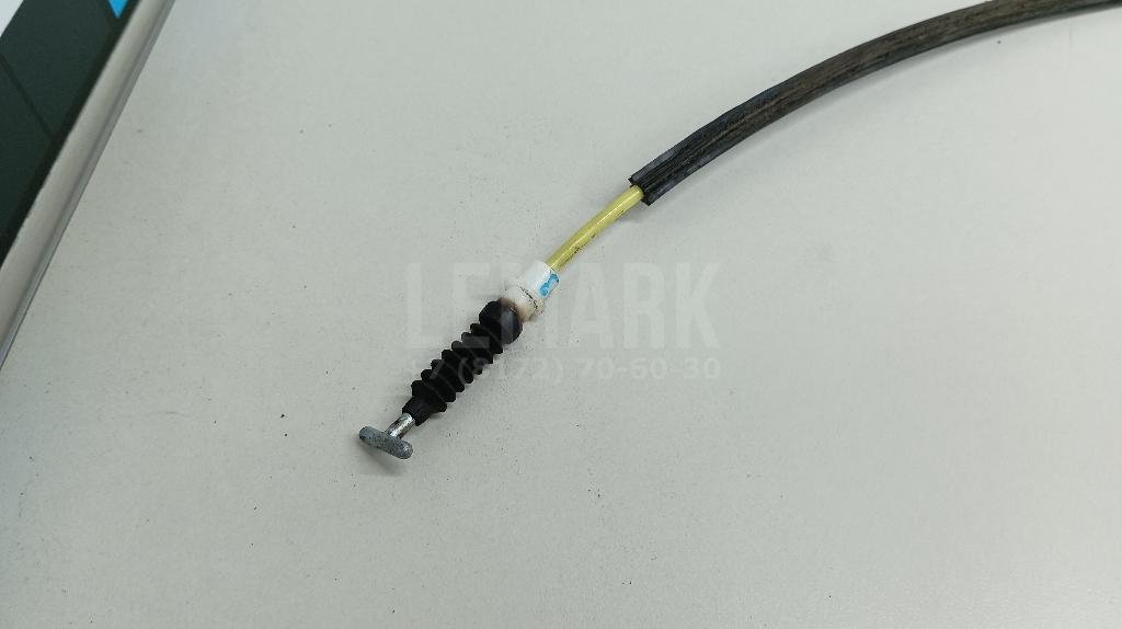 Трос открывания задней двери