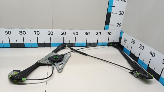 Стеклоподъемник электр. передний правый