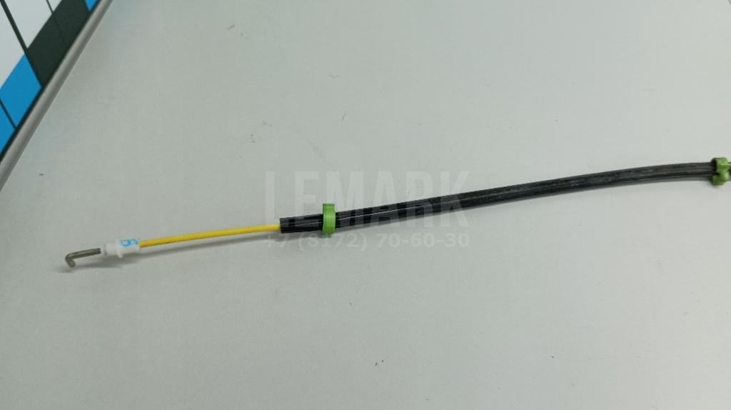 Трос открывания задней двери