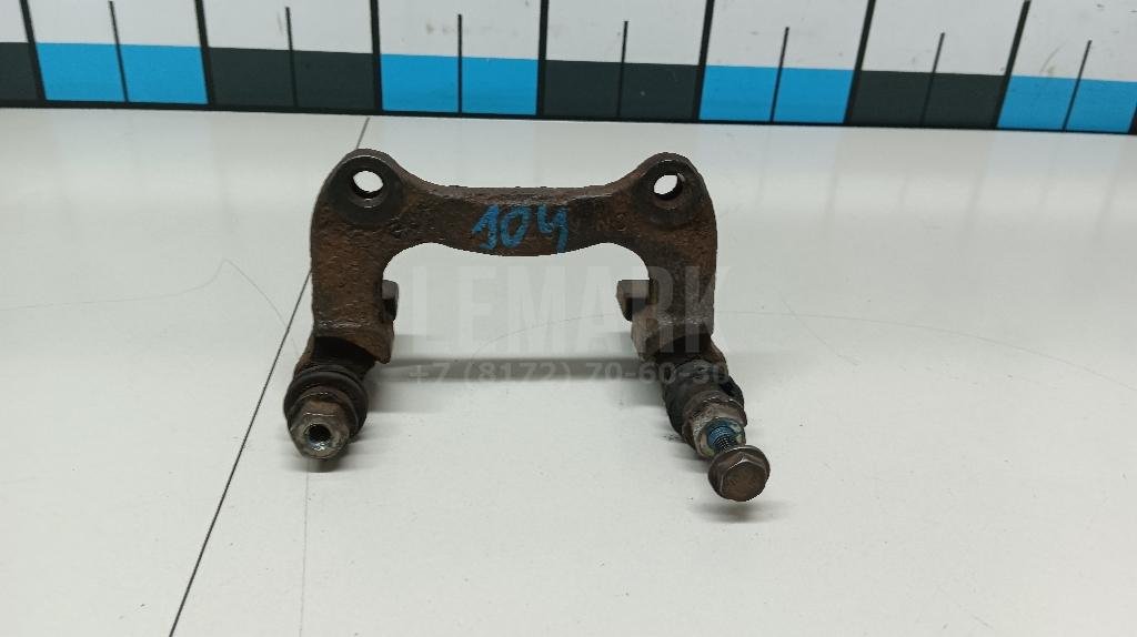 Скоба суппорта заднего