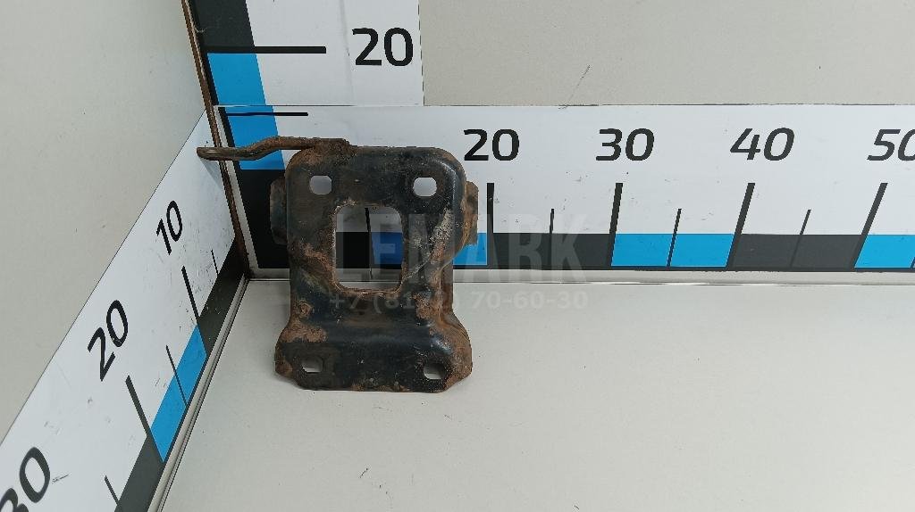 Кронштейн задней балки