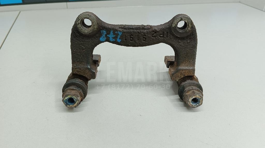 Скоба суппорта заднего