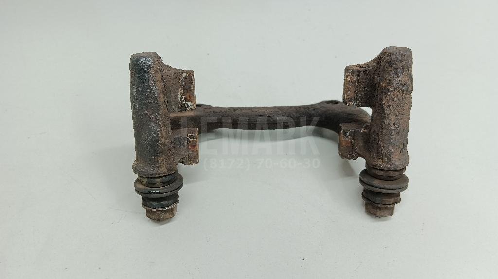 Скоба суппорта заднего