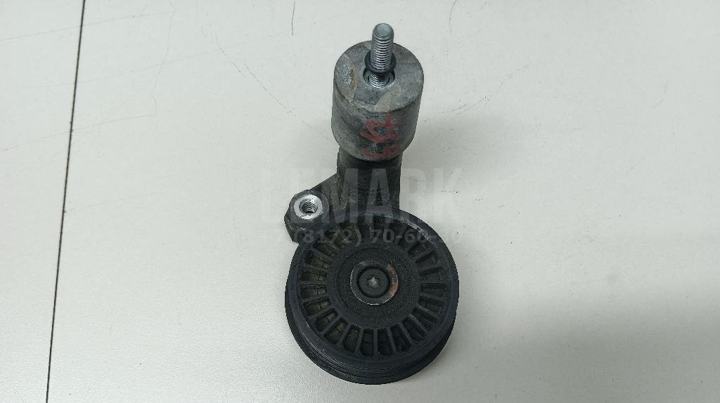 Ролик руч.ремня с кронштейном