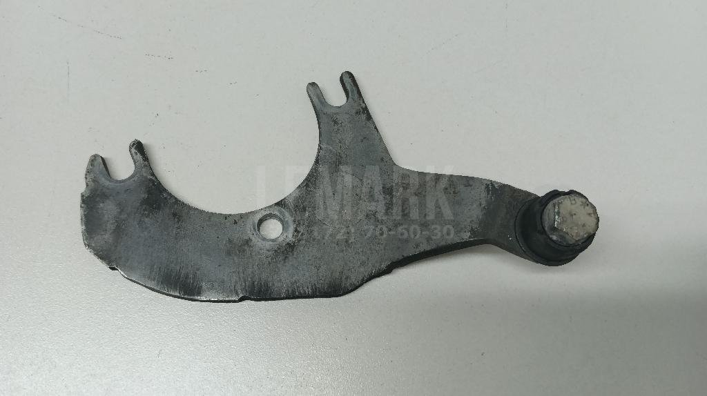 Кронштейн генератора для  Astra HD 8 2005-2011