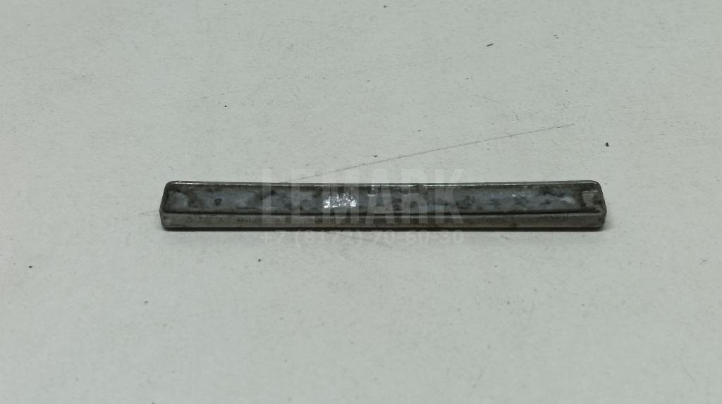 Эмблема на крышку багажника