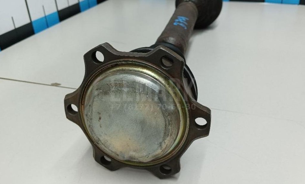 Полуось передняя левая