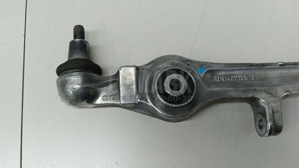 Рычаг передний нижний