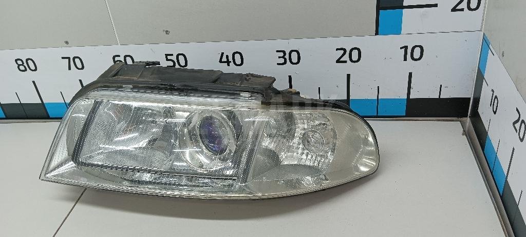 Фара левая для  Audi A4 [B6] 2000-2004