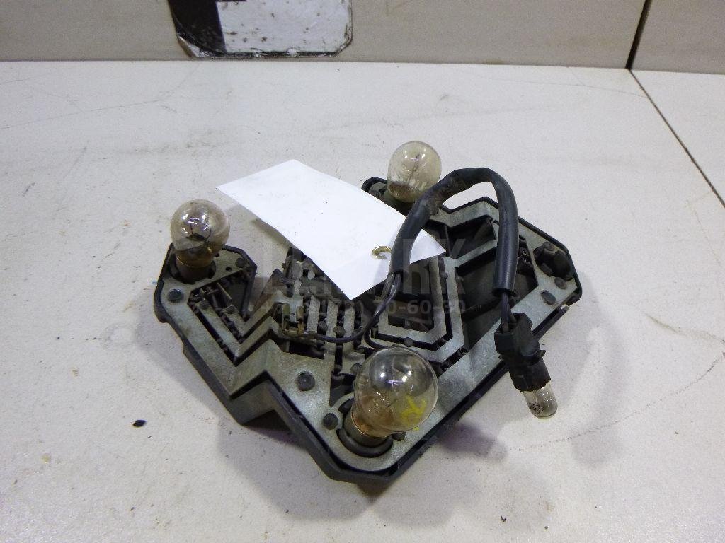 Плата заднего фонаря правого