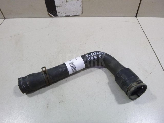 Патрубок радиатора