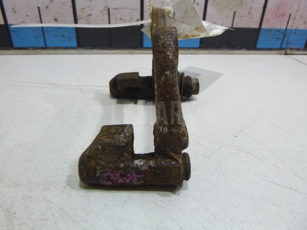 Скоба суппорта заднего