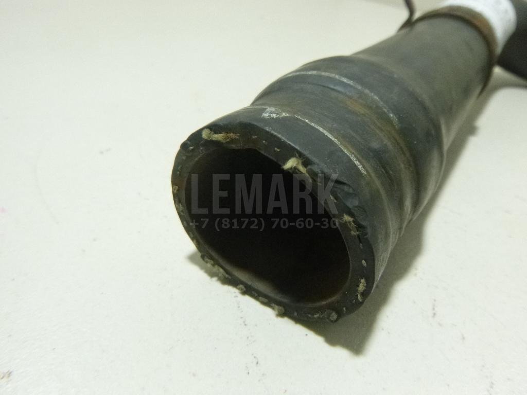 Патрубок радиатора