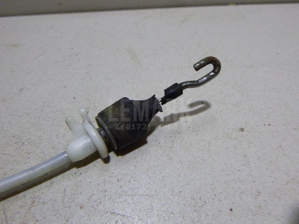 Трос открывания передней двери