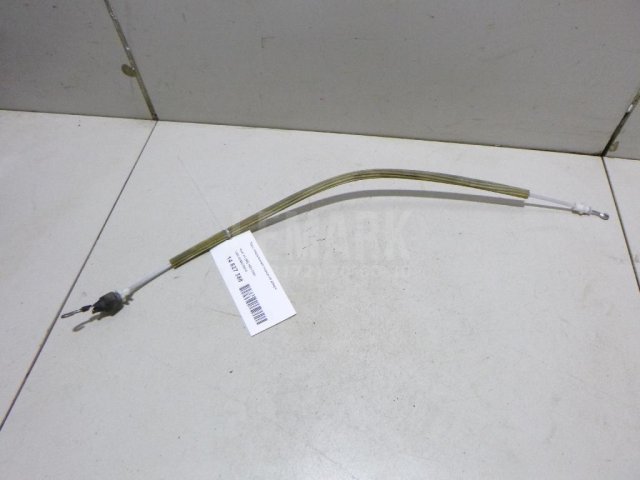 Трос открывания передней двери