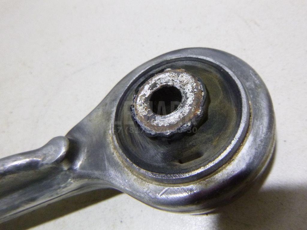 Рычаг передний верхний левый