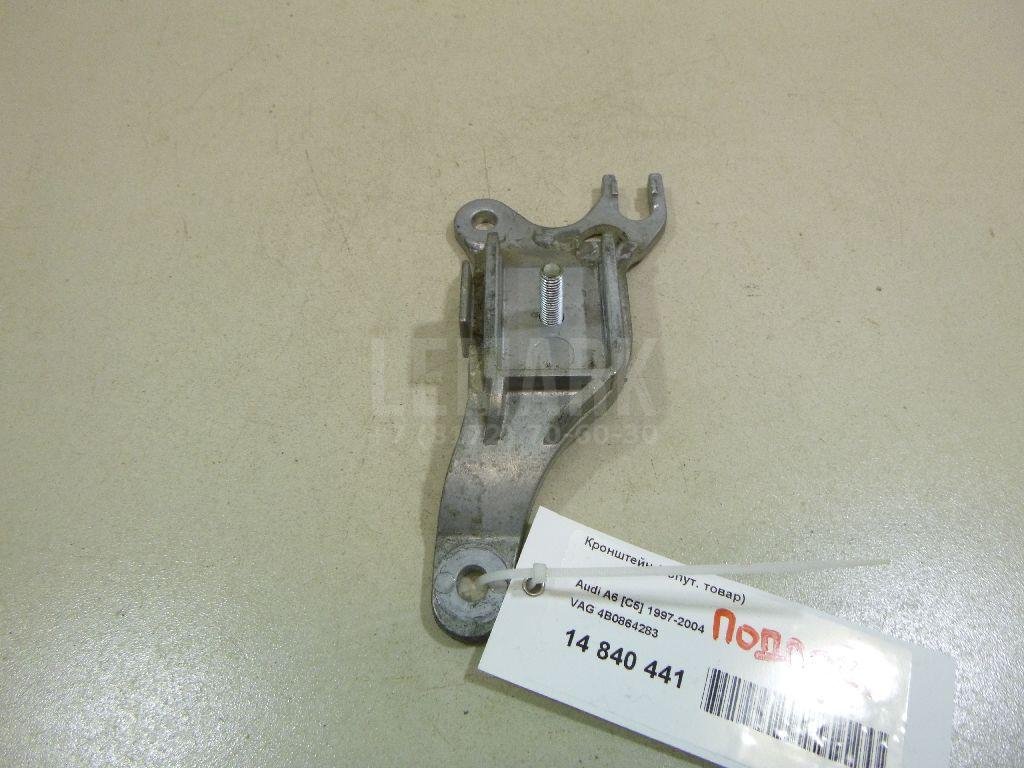 Кронштейн (сопут. товар)