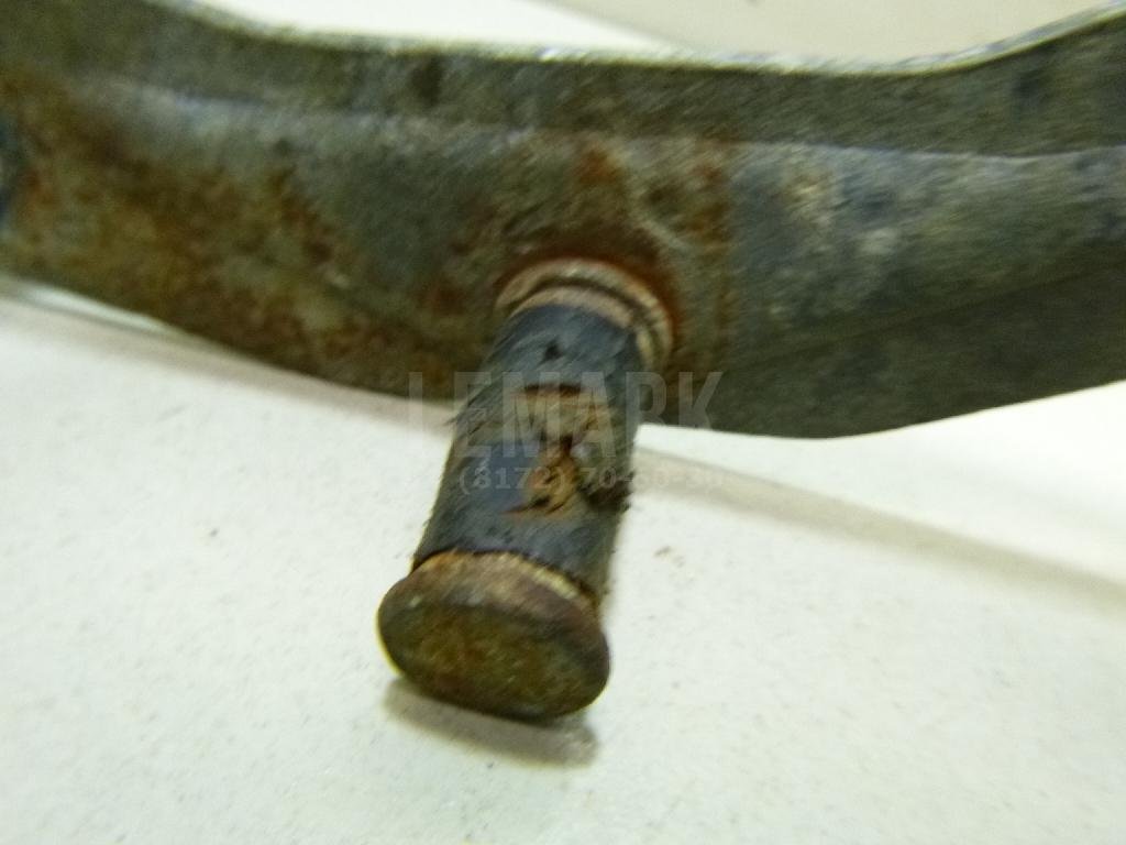 Ответная часть замка багажника