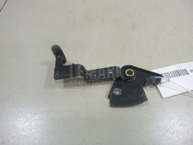 Ручка открывания капота