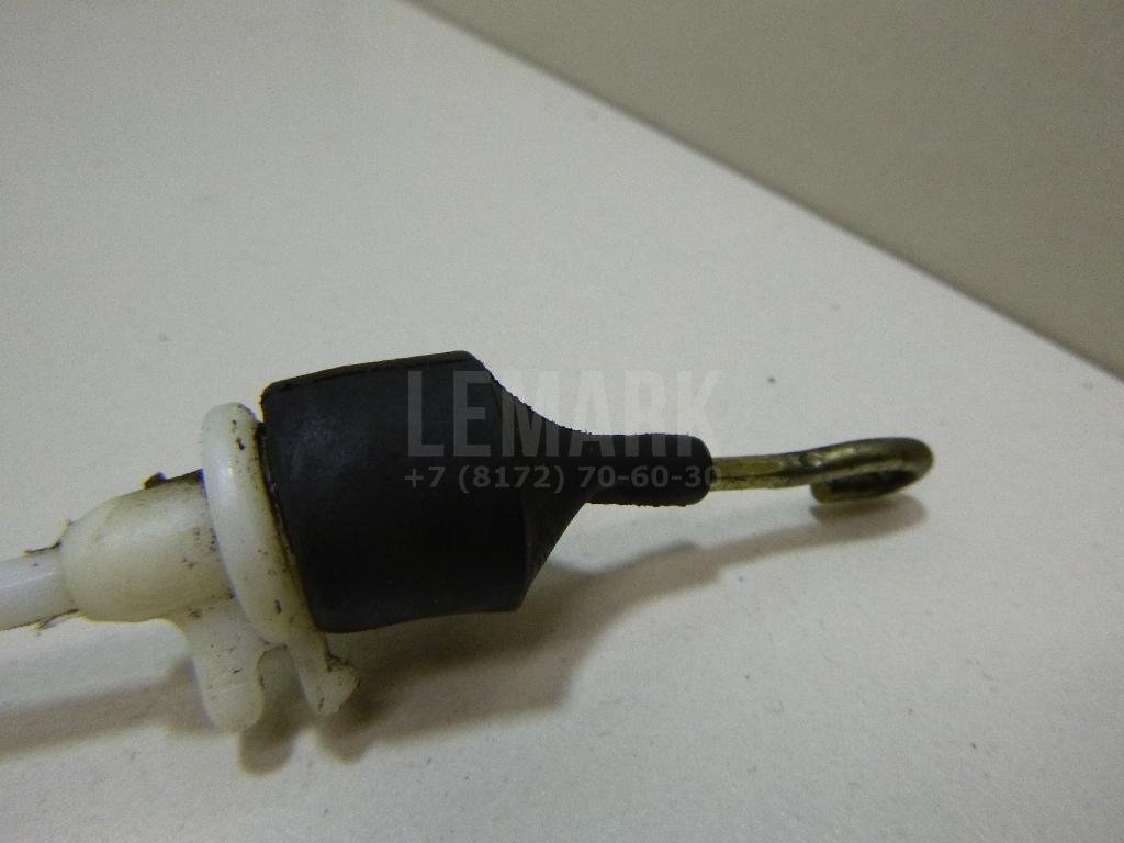 Трос открывания задней двери