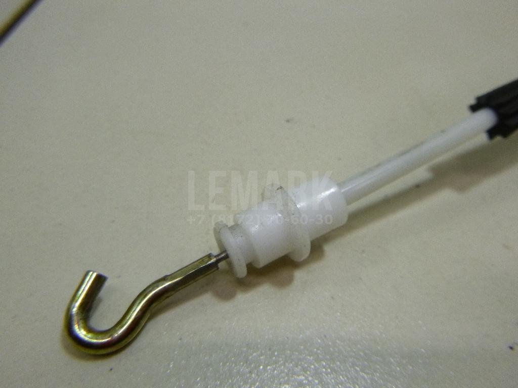 Трос открывания задней двери