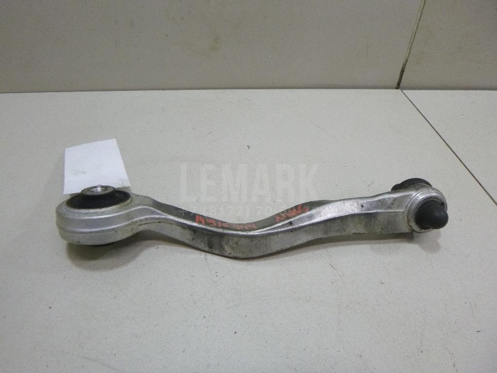 Рычаг передний верхний правый задний