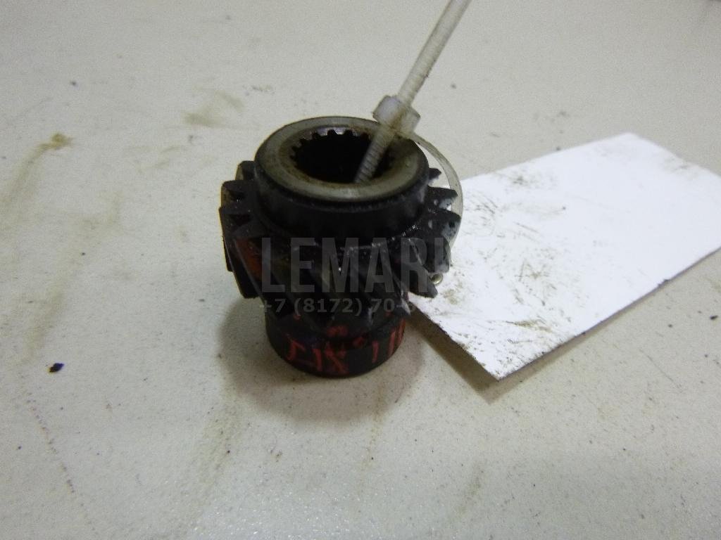 Шестерня привода масляного насоса