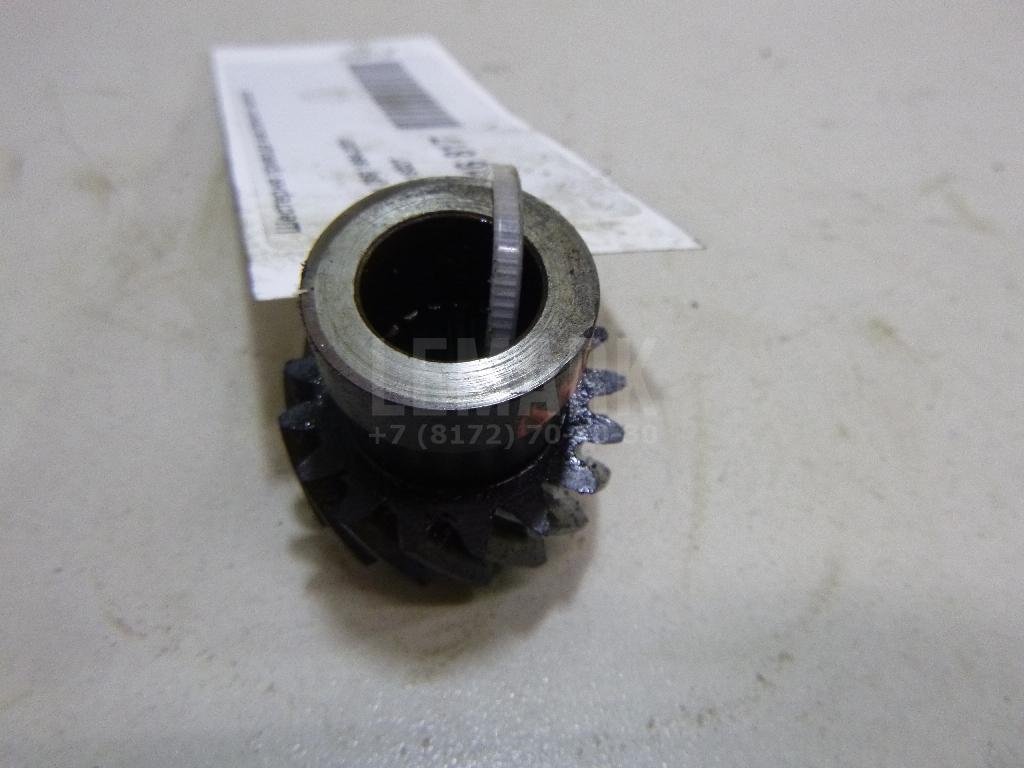 Шестерня привода масляного насоса