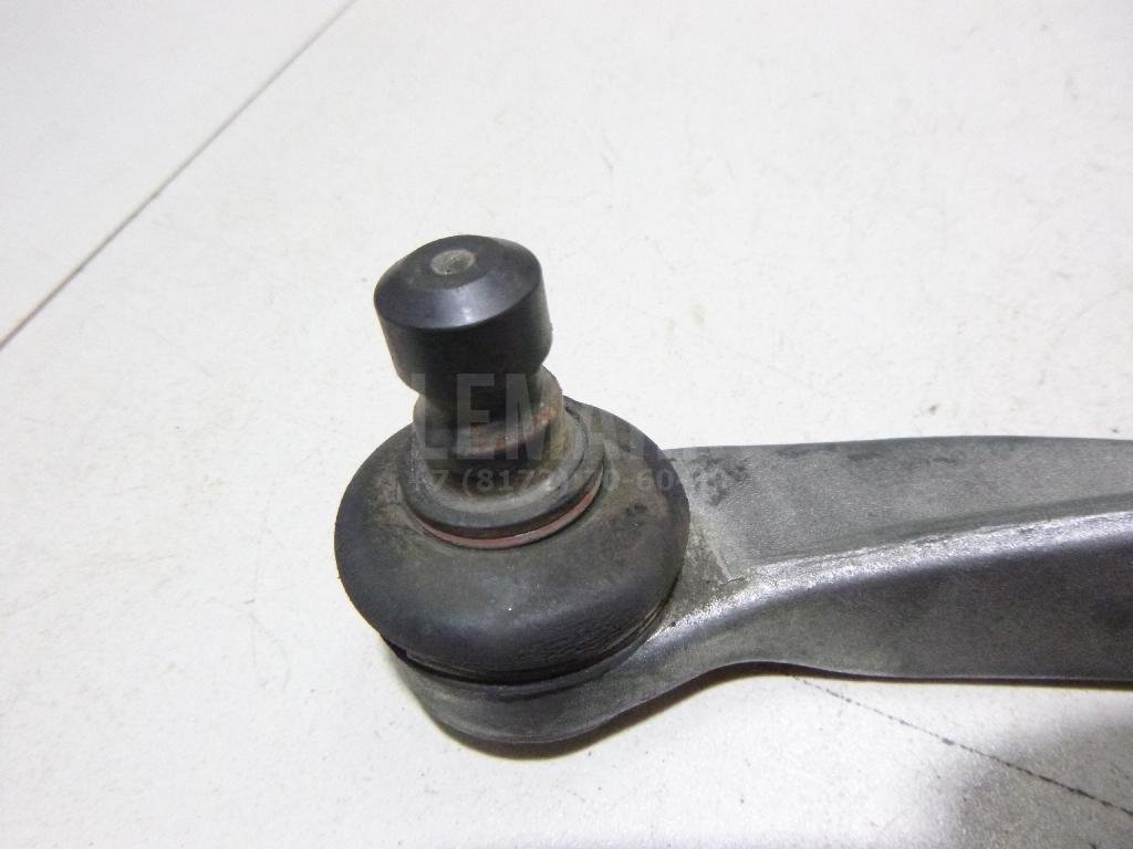 Рычаг передний верхний правый передний