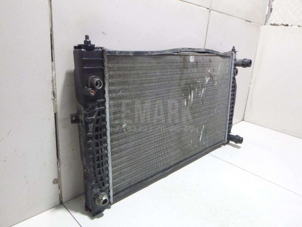 Радиатор основной