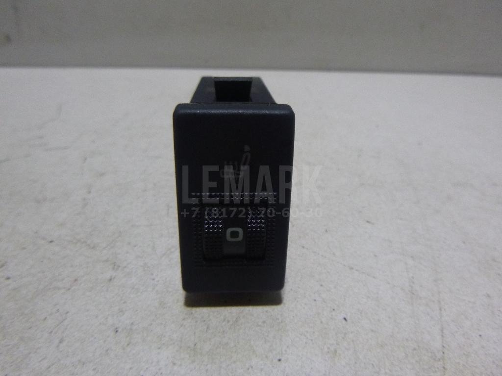 Кнопка обогрева сидений