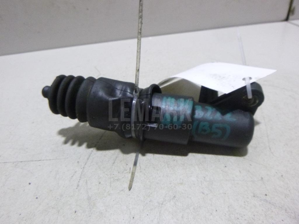 Цилиндр сцепления рабочий