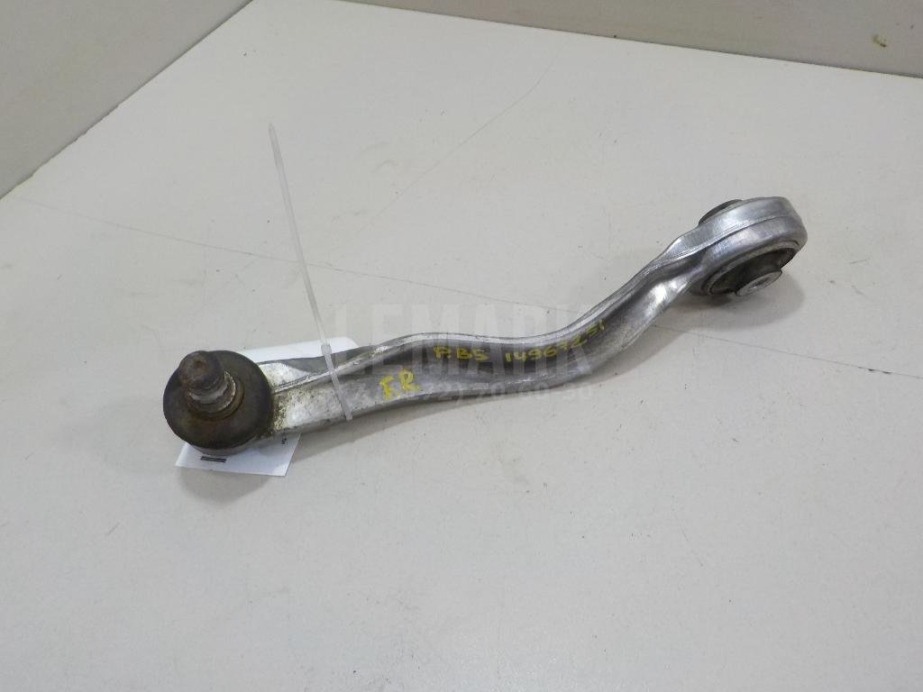Рычаг передний верхний правый задний