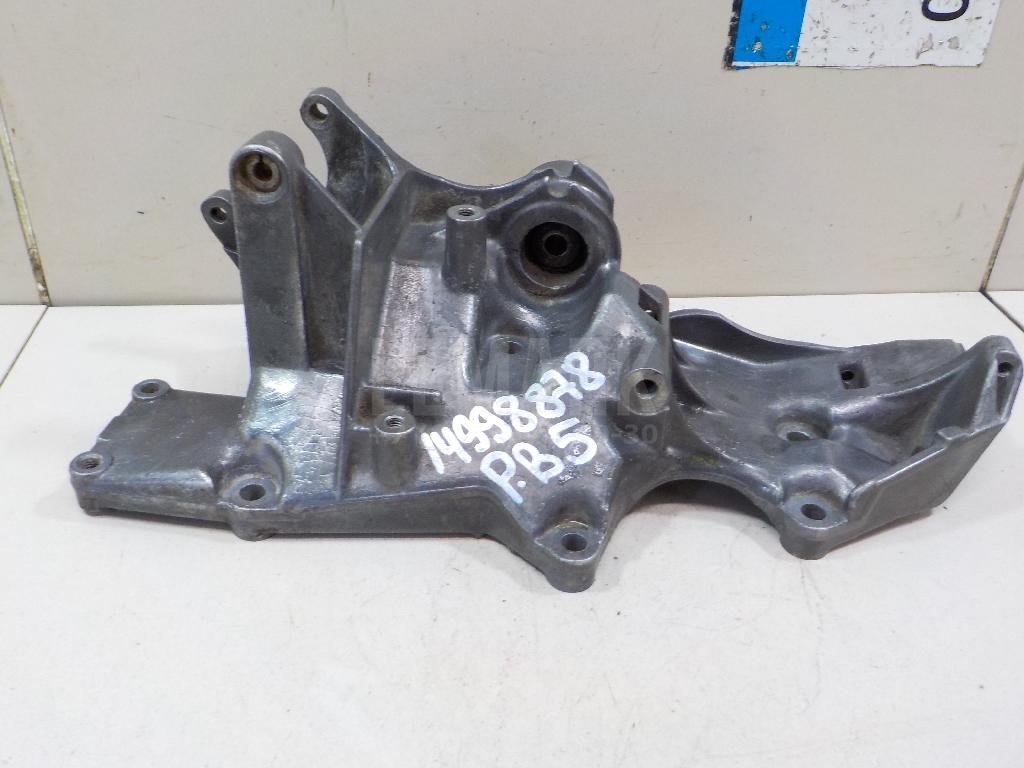 Кронштейн генератора для  Audi 80/90 [B3] 1986-1991