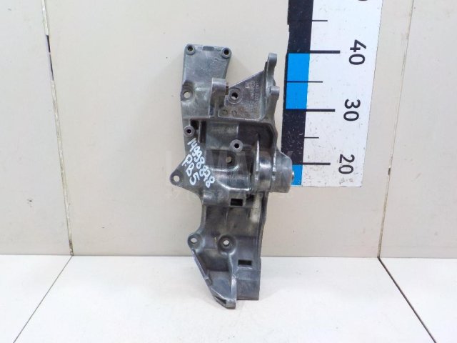 Кронштейн генератора