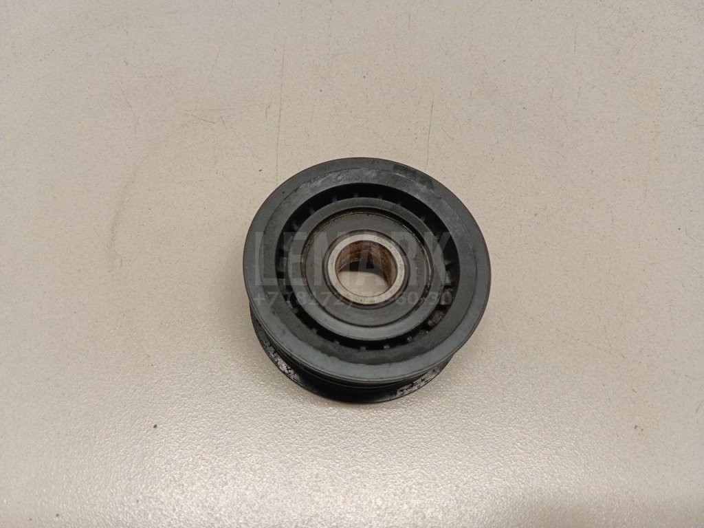 Ролик дополнительный руч. ремня для  Audi A3 [8V] 2013-2020