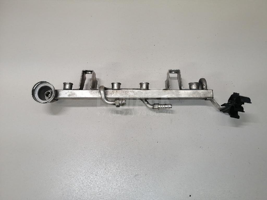 Рейка топливная (рампа)