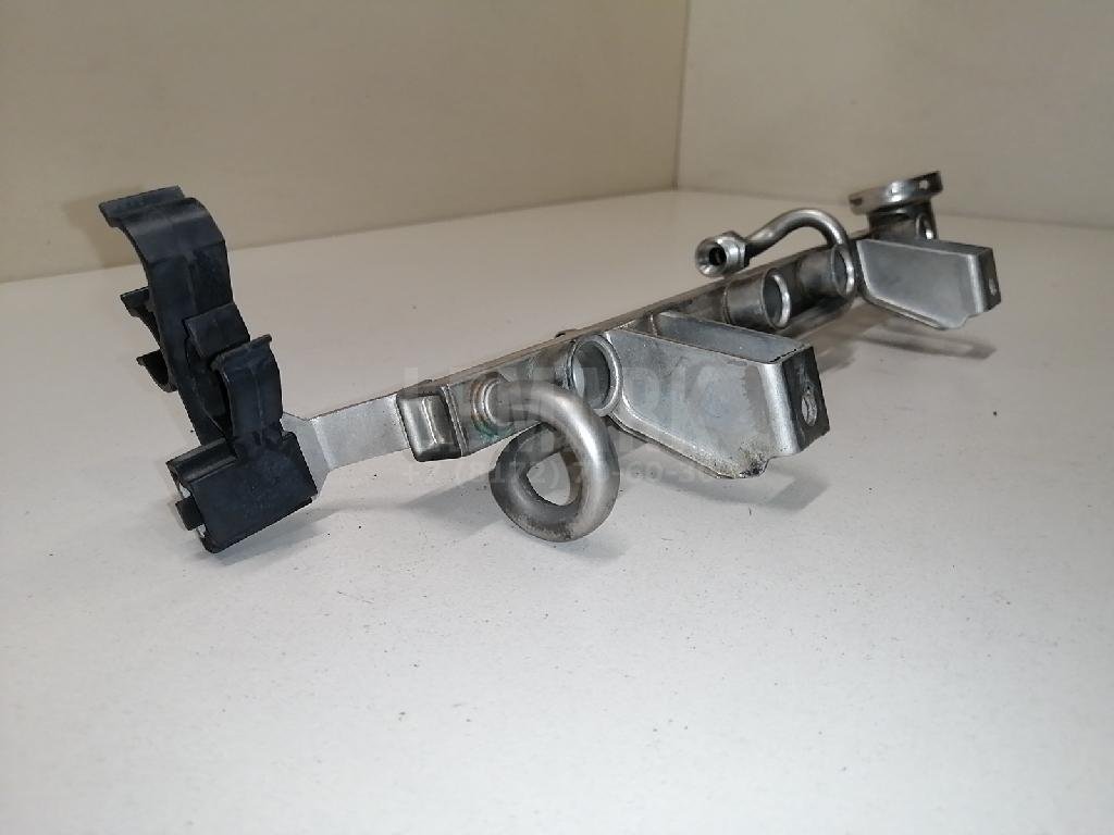 Рейка топливная (рампа)