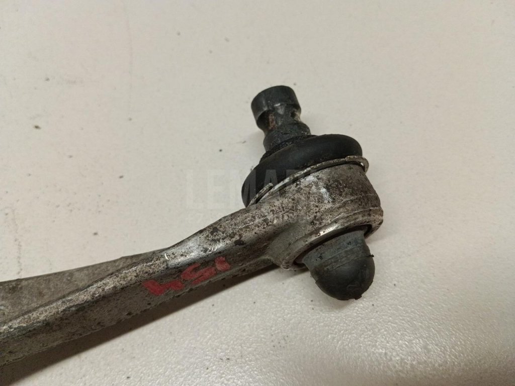 Рычаг передний верхний левый задний