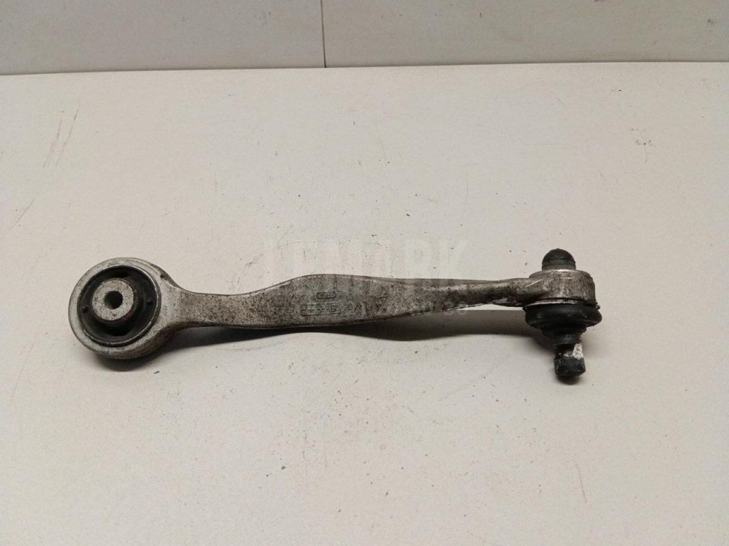 Рычаг передний верхний левый задний