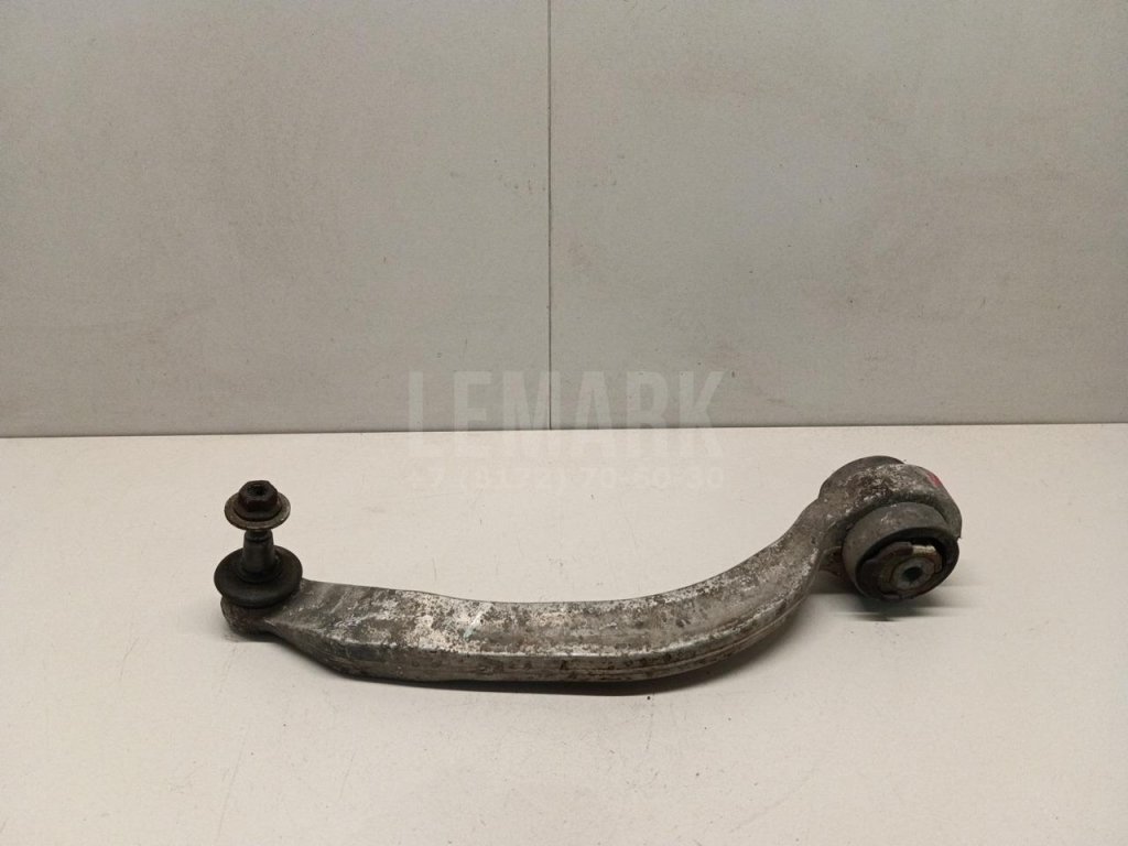 Рычаг передний нижний правый задний