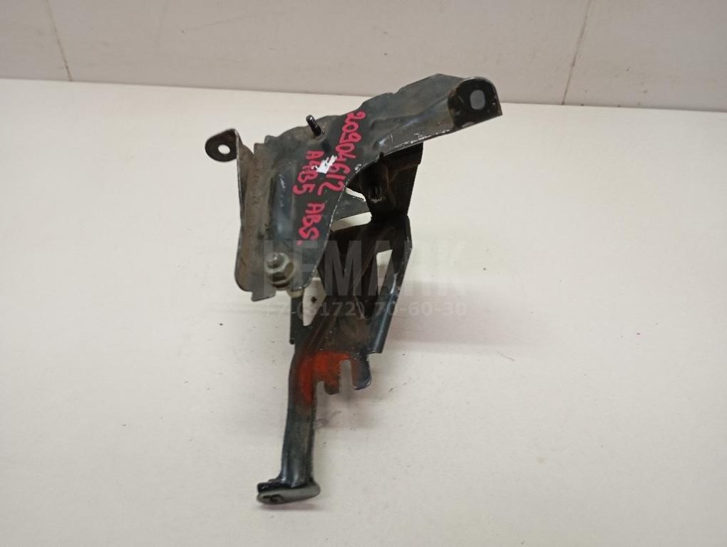 Кронштейн блока ABS (насос)