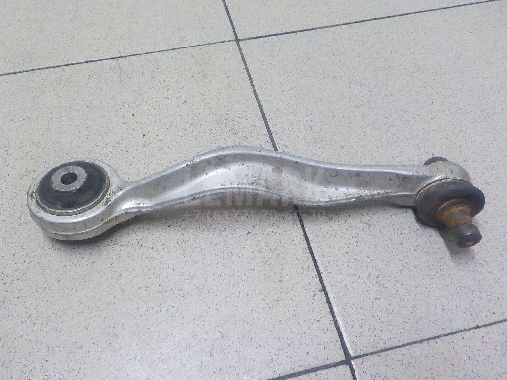 Рычаг передний верхний правый задний
